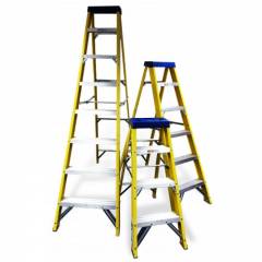 4 STEP FIBREGLASS LADDER